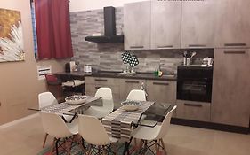 Nuovissimo appartamento lungomare (check out 13:00)